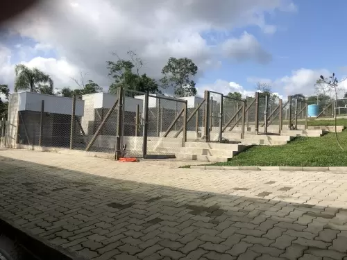 ESTRUTURA DO CANIL